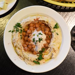 Hummus Bar - Www.hummusbar.se - Hummus med tahini, kikärtor