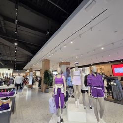 Lululemon Athletica