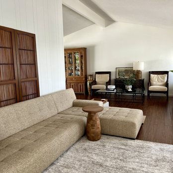 Rainbow Painting Services - Whisper into this airy living space - Painters Near Me Rainbow Painting Services - Whisper into this airy living space - Painters Near Me