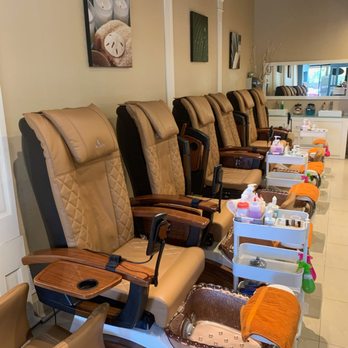 Nifty Nails and Spa - Waxing Near Me - Mesa, Arizona