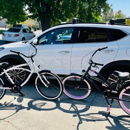 His and hers Vivelo bicycles His and hers Vivelo bicycles