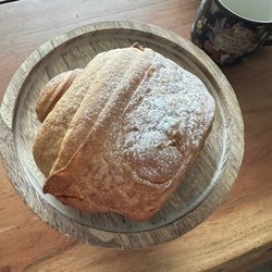 Daje - Chocolate croissant