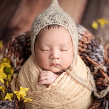Rita & Tony Newborn Photography Studio - Session Photography Near Me - Calgary, Alberta Rita & Tony Newborn Photography Studio - Session Photography Near Me - Calgary, Alberta