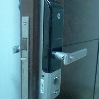 David the Locksmith - Yale biometric lock. Installed with minimal space left between door and jamb. - Keys & Locksmiths Near Me