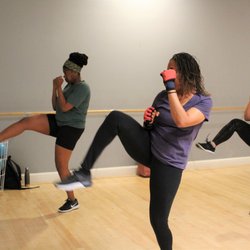 Rise Bodyworks - Cardio Kickboxing with Catina!