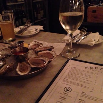 Neptune Oyster - Seafood Near Me - Boston, Massachusetts Neptune Oyster - Seafood Near Me - Boston, Massachusetts