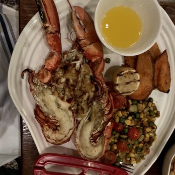 Saltine - Lobster dinner - Seafood Near Me - Norfolk, Virginia Saltine - Lobster dinner - Seafood Near Me - Norfolk, Virginia