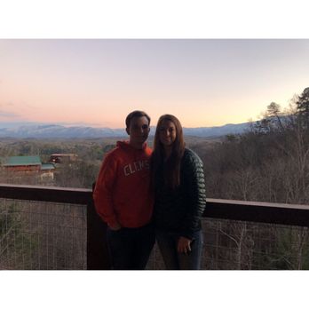 Cabins USA - Vacation Rentals Near Me - Sevierville, Tennessee Cabins USA - Vacation Rentals Near Me - Sevierville, Tennessee
