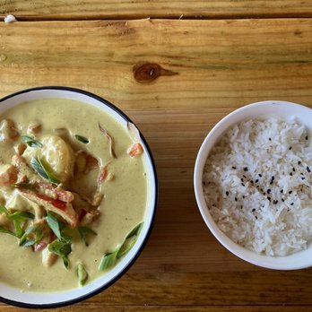Khalan Thai - Green curry - Thai Near Me - Aguadilla, Puerto Rico