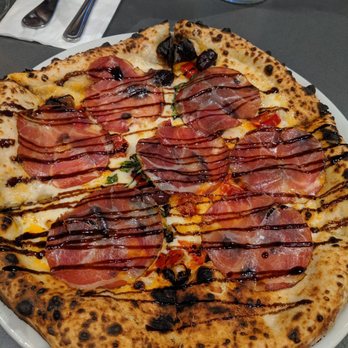 Centro Pizza - Pizza Near Me - Burlingame, California Centro Pizza - Pizza Near Me - Burlingame, California