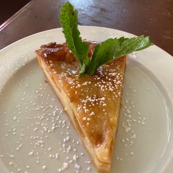 L’Express - Apricot tart - French Near Me - New York, New York L’Express - Apricot tart - French Near Me - New York, New York