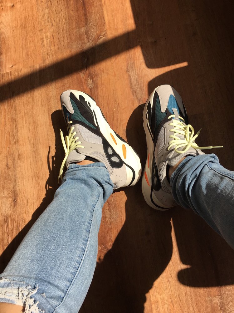 TOPSHELF KICKS Shoe Stores 5 Provost Sq, Caldwell, NJ Phone