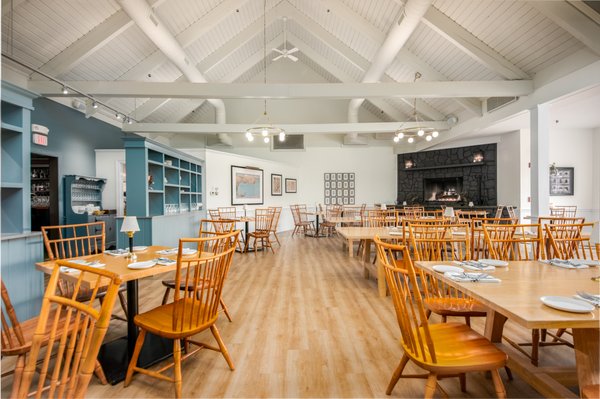 Eli's Tavern by null