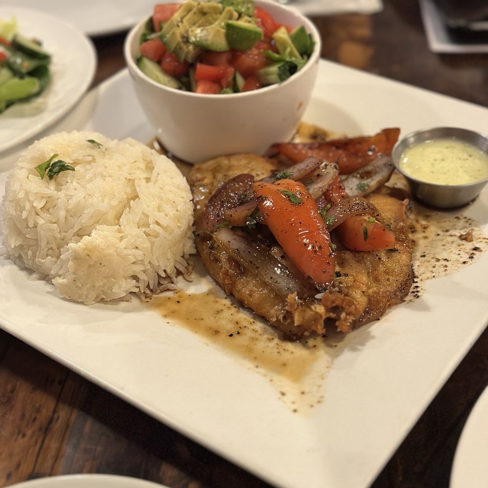 Los Chicos Brasa - Encebollado de Pescado - Chicken Wings Near Me - Markham, Ontario Los Chicos Brasa - Encebollado de Pescado - Chicken Wings Near Me - Markham, Ontario