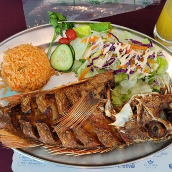 Mariscos Bahia de Ensenada - Whole fried cabrillo fish - Seafood Near Me - Ensenada, BCN