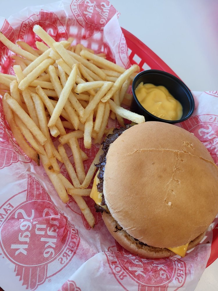 Food from Steak ’n Shake