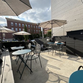 Yeiboh Kitchen - Outdoor seating area - New American Near Me - Baltimore, Maryland