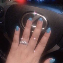 Acrylic full set + gel polish.