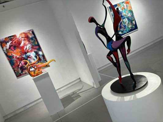 Agora Gallery by null