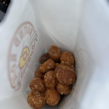Round Rock Donuts - Bakeries Near Me - Round Rock, Texas