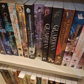 In Bloom Bookery - Bookstores Near Me - Temecula, California