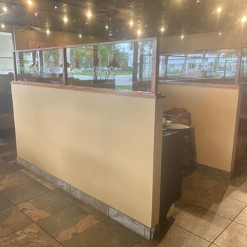 Keke's Breakfast Cafe - Inside restaurant - American Near Me - Tampa, Florida