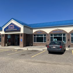 Town Pump Restaurant & Lounge - Parking lot and outside view of entrance