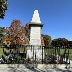 Lexington Battle Green - Revolutionary War Monument