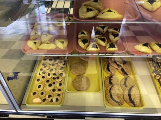 Diamond Bakery by null