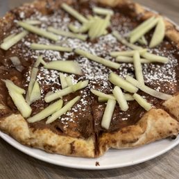 Nutella Pizza