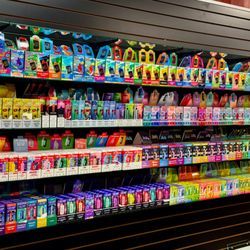 Smoke shop guys 3