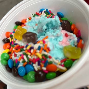 The Frosty Caboose - Ice Cream & Frozen Yogurt Near Me - Chamblee, Georgia