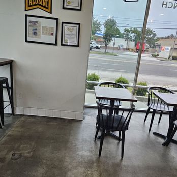 Cassidy's Corner Cafe - Inside - Cafes Near Me - Long Beach, California Cassidy's Corner Cafe - Inside - Cafes Near Me - Long Beach, California