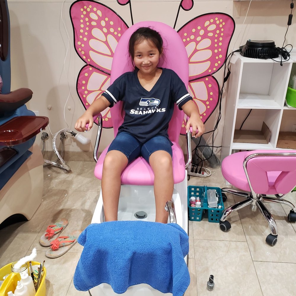 Chanel Nails Spa - Nail Salons Near Me - Kahului, Hawaii