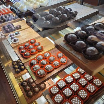 Asheville Chocolate - Chocolatiers & Shops Near Me - Asheville, North Carolina Asheville Chocolate - Chocolatiers & Shops Near Me - Asheville, North Carolina