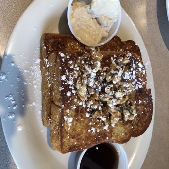 Roasters 'N Toasters - Cafe con leche french toast - Breakfast & Brunch Near Me - Pinecrest, Florida