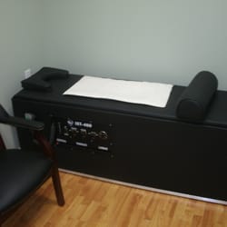 Tri-City Walk In Chiropractic - Therapy Room