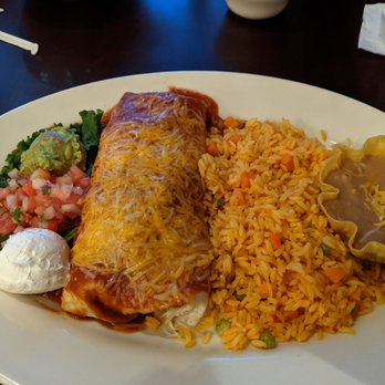 Pueblos Tex-Mex Grill - Mexican burrito with steak - Tex-Mex Near Me - Chantilly, Virginia Pueblos Tex-Mex Grill - Mexican burrito with steak - Tex-Mex Near Me - Chantilly, Virginia