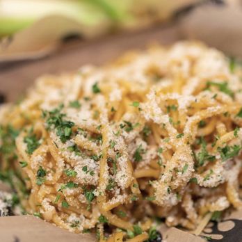 Fire Wings Oakland - Garlic Noodles - Chicken Wings Near Me - Oakland, California Fire Wings Oakland - Garlic Noodles - Chicken Wings Near Me - Oakland, California