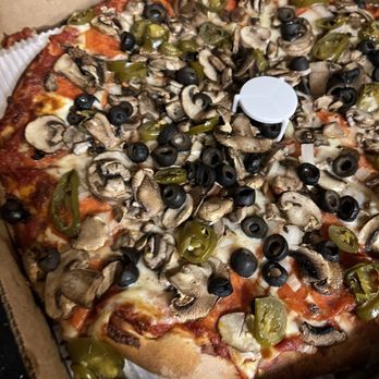 Rio's Pizza - Pizza Near Me - Montebello, California