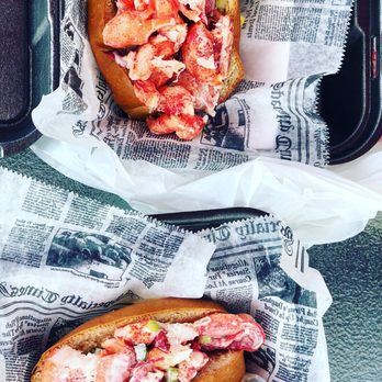 DJ's Clam Shack - Seafood Near Me - Key West, Florida