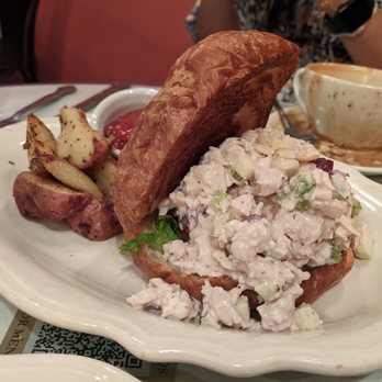 Cafe Intermezzo - Midtown - Chicken salad croissant sandwich - Cafes Near Me - Atlanta, Georgia Cafe Intermezzo - Midtown - Chicken salad croissant sandwich - Cafes Near Me - Atlanta, Georgia