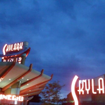 Skylark Diner - Diners Near Me - Edison, New Jersey Skylark Diner - Diners Near Me - Edison, New Jersey
