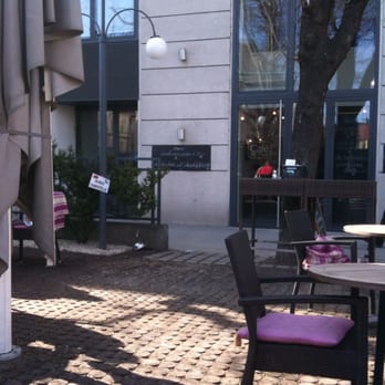 Café am Platz - Cafes Near Me - Vienna, 9 Café am Platz - Cafes Near Me - Vienna, 9