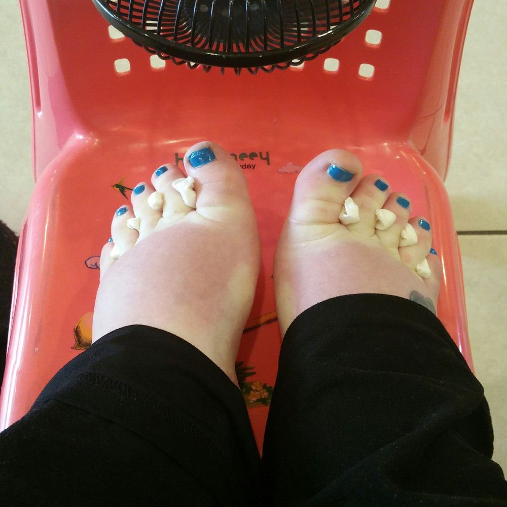 Leann's Nails - Swollen pregnancy feet have kept me bedridden. The foot and leg massage was so good I can't wait to come back! - Nail Salons Near Me - Alameda, California Leann's Nails - Swollen pregnancy feet have kept me bedridden. The foot and leg massage was so good I can't wait to come back! - Nail Salons Near Me - Alameda, California