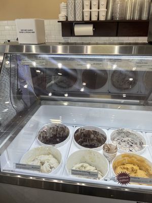 Kilwins Ice Cream - Chocolate - Fudge by null