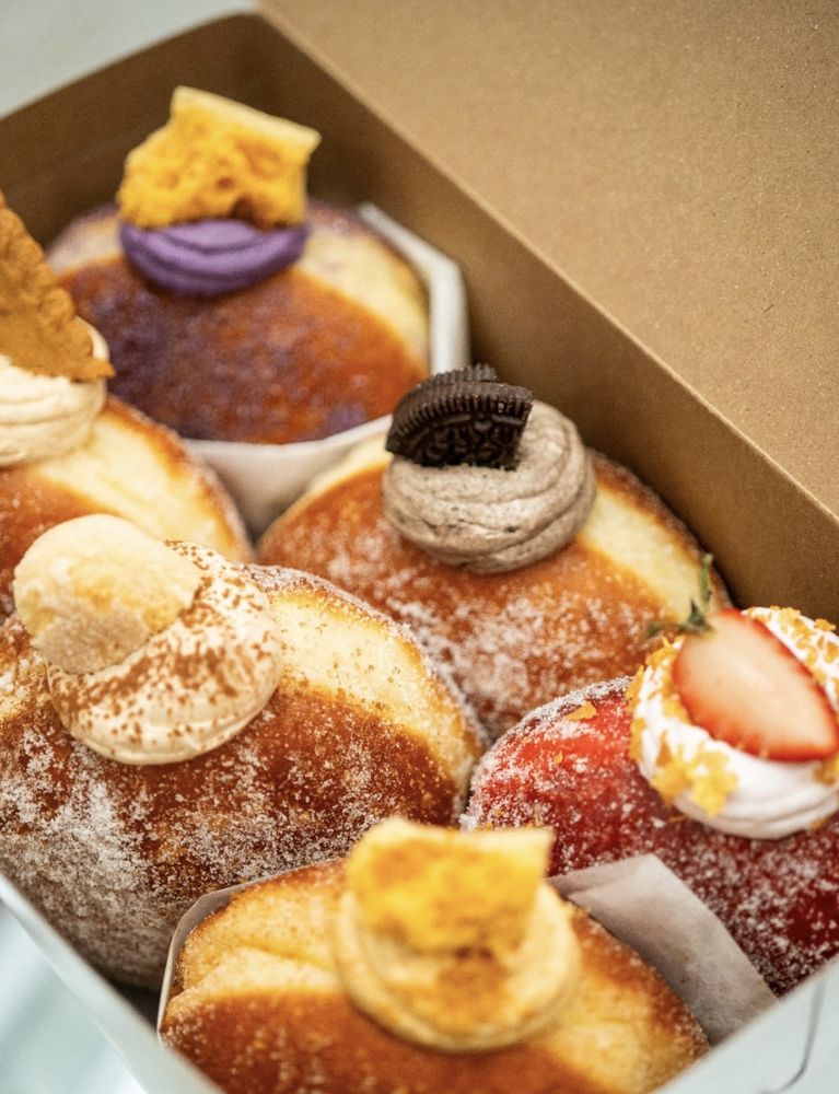 Blooming Buns Bakehouse