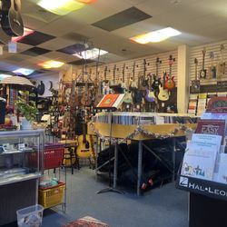 Rossi Music - Rossi Music store