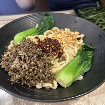 Dumpling World - Szechuan Tan Tan Noodle (Has Peanut)(Spicy) Spicy - Chinese Near Me - Sugar Land, Texas