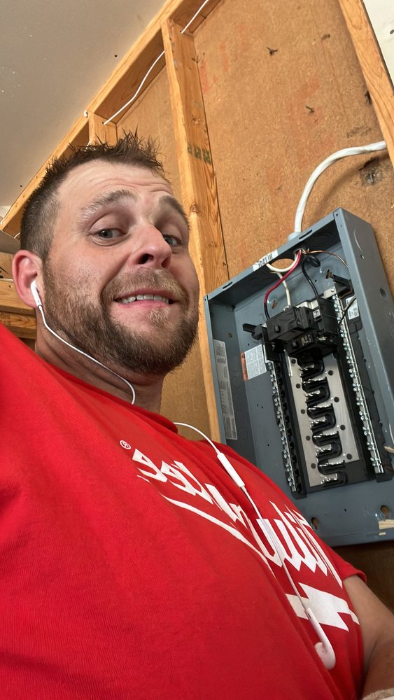 Slide of Manderud Services